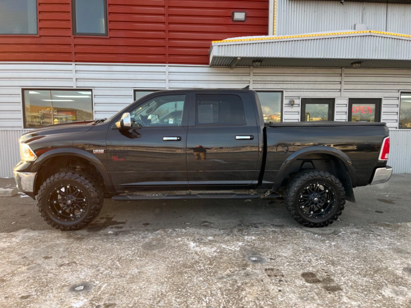 2017 Black /black leather RAM 1500 Laramie Crew Cab SWB 4WD (1C6RR7NTXHS) with an 5.7L V8 OHV 16V engine, 8A transmission, located at 1960 Industrial Drive, Wasilla, 99654, (907) 274-2277, 61.573475, -149.400146 - Photo#2